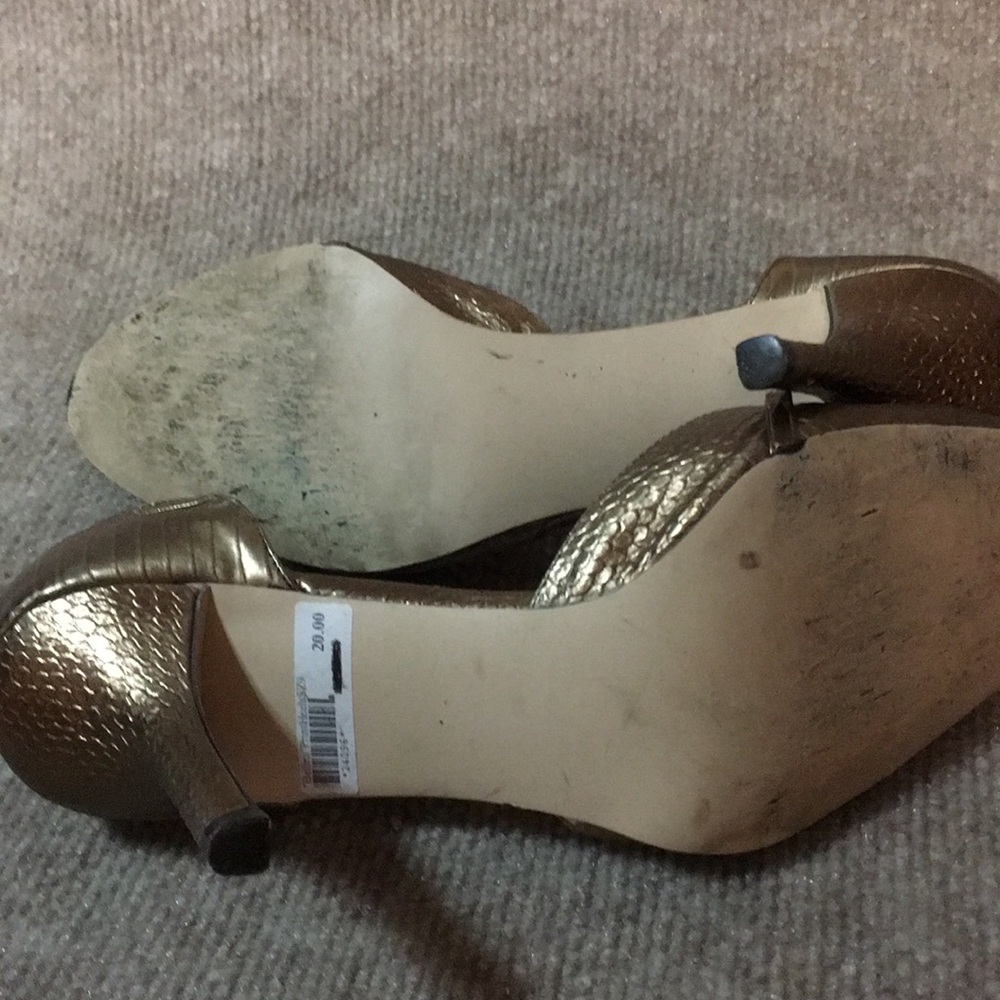 BALLISTIC METALLIC GOLD KITTEN HEEL d'Orsay style PUMPS BUCKLES - Picture 4 of 10
